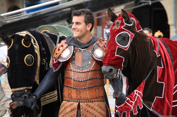 thumbnail_Estella_Lizarra_Semana Medieval3 (3)