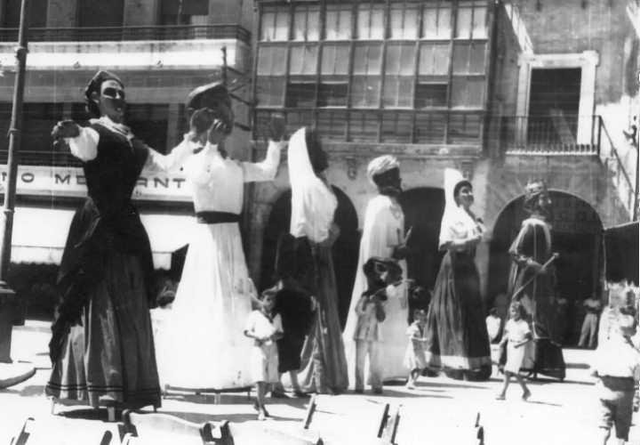 Fiestas 1947 Los 6 Gigantes